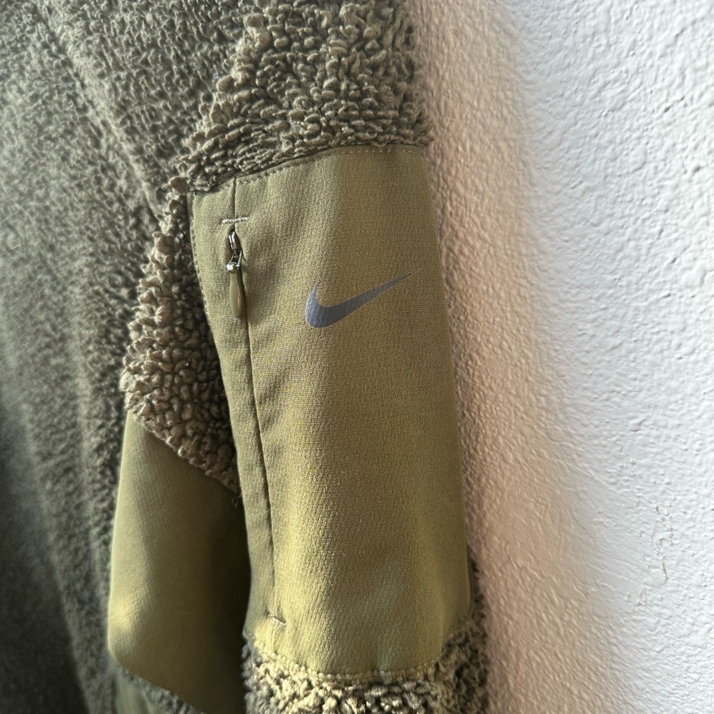 Nike Green Fleece Jacket/ Pullover - Picture 4 of 15